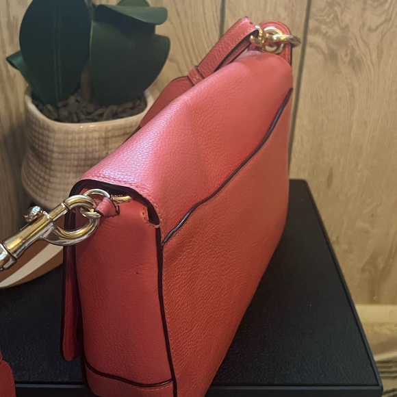 Coach Jess Messenger Bag & Trifold Wallet - Picture 7 of 14